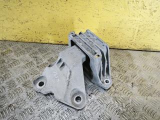 подушка крепления КПП Chevrolet Equinox 3 поколение [рестайлинг] 2022, 1.5 л., бензин, АКПП, белый, передний привод, 85003188