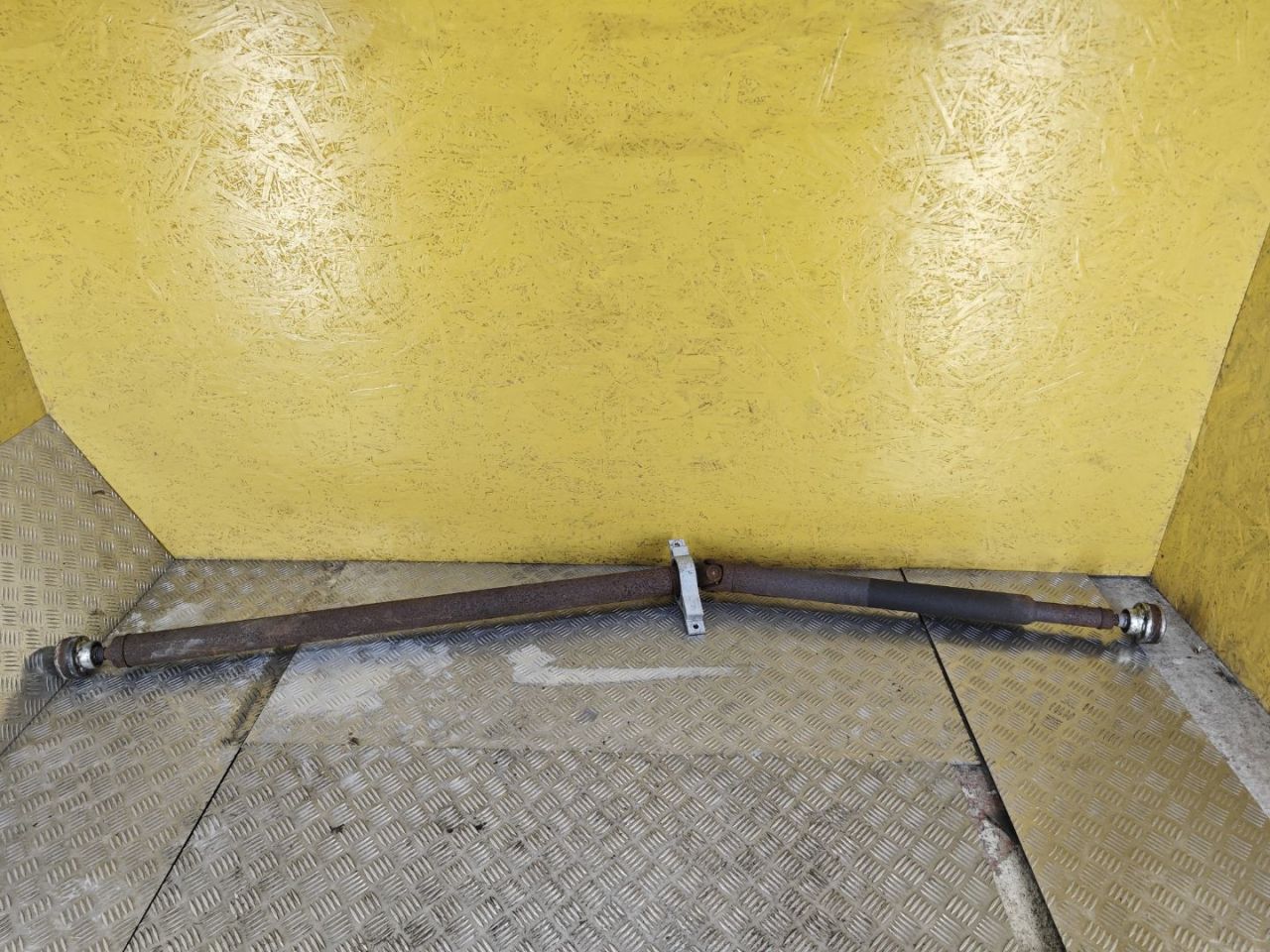 карданный вал Ford Bronco Sport 1 поколение 2021, 1.5 л., бензин, АКПП, полный подключаемый привод, LX674K145MG - фото №1