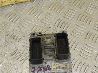 блок управления двигателем Opel Astra H 2007, 2.0 л., бензин, 55352932, 0261208176