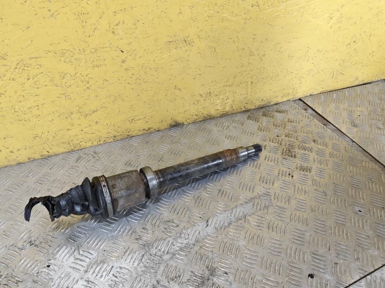 полуось передняя правая (приводной вал, ШРУС) Ford Bronco Sport 1 поколение 2021, 1.5 л., бензин, АКПП, полный подключаемый привод - фото №1