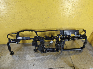 панель передняя салона (торпедо) Jeep Grand Cherokee 5 поколение 2022, 3.6 л., бензин, АКПП, белый, полный привод, 68376610AF