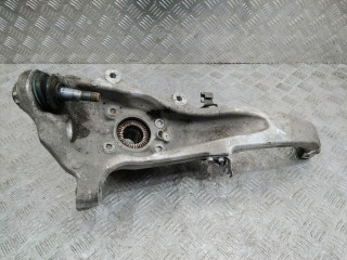 кулак поворотный левый BMW 7 серия F01/F02 2012, 3.0 л., дизель
