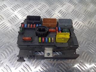 блок предохранителей Citroen C3 2 поколение 2010, 9667199780, R09