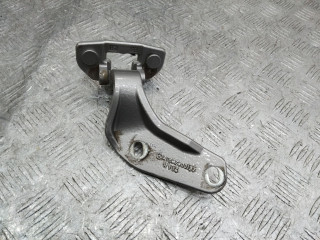 петля крышки багажника Mercedes-Benz M-Класс W164 2007, 3.0 л., дизель, A1647400137