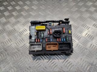 блок предохранителей Citroen C4 1 поколение 2007, 9664055780, L11