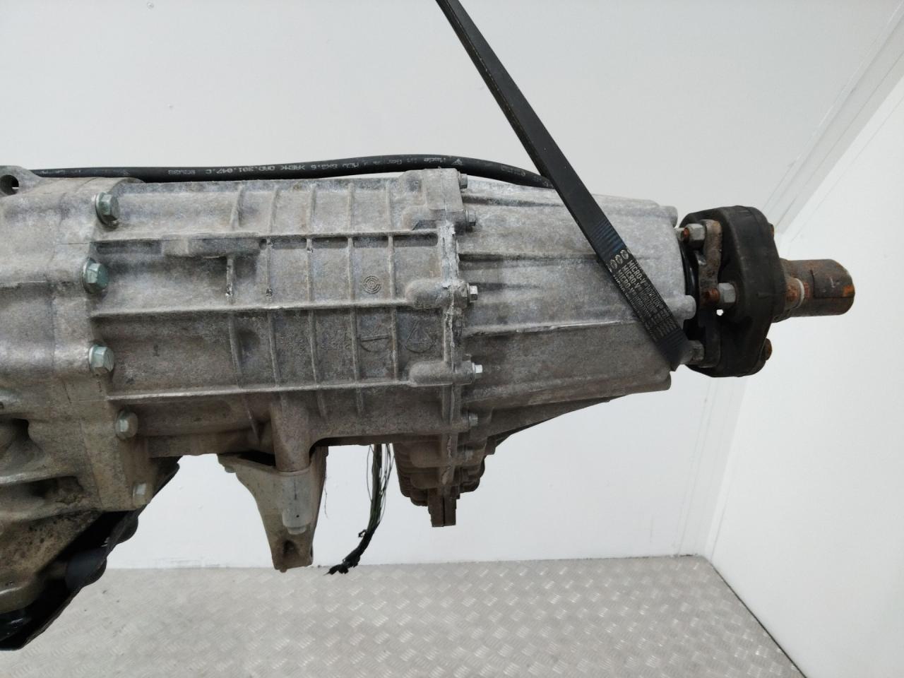 раздаточная коробка Porsche Cayenne 955 2003, 4.5 л., M 48.00, бензин, 0AD341040R - фото №1