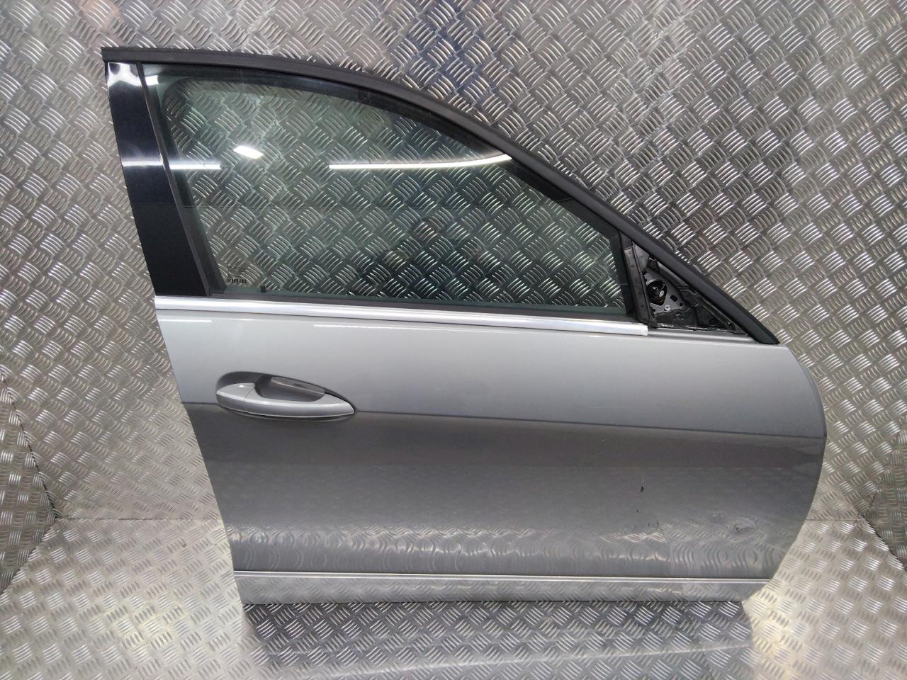 дверь передняя правая Mercedes-Benz E-Класс W212/S212/C207/A207 2011, универсал - фото №1