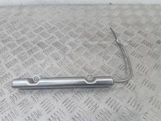 топливная рампа Toyota Yaris 3 поколение XP130 2012, 1.5 л., бензин