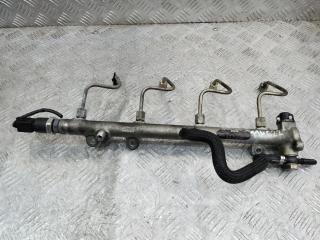 топливная рампа Mercedes-Benz C-Класс W203/S203/CL203 2003, 2.2 л., OM 611.962, дизель, A6110700095