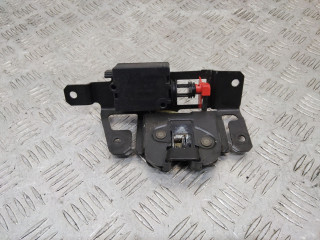 замок багажника BMW X3 E83 2005, 7057364
