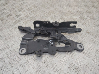 петля капота левая BMW 7 серия F01/F02 2012, 3.0 л., дизель, 7250805