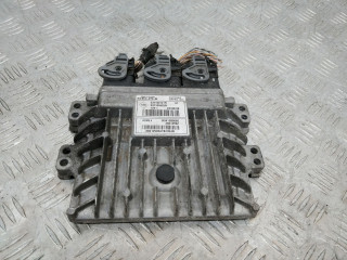 блок управления двигателем Renault Megane 3 поколение 2009, 237100121R, 237100425R