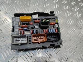 блок предохранителей Citroen C4 Picasso 1 поколение 2009, 9667044880, R01