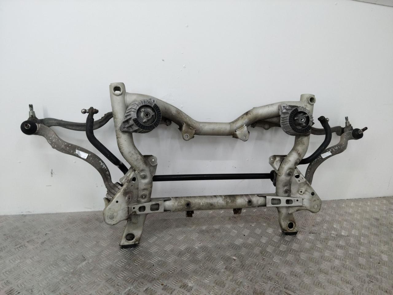 балка подвески передняя (подрамник) Mercedes-Benz E-Класс W212/S212/C207/A207 2011, 2.2 л., дизель - фото №1