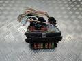 блок предохранителей Peugeot 308 T7 2010, 9666700480, R05 - фото №3