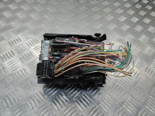 блок предохранителей Peugeot 308 T7 2010, 9666700480, R05