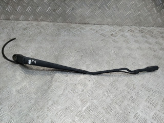 щеткодержатель (поводок стеклоочистителя, дворник) Mercedes-Benz Vito W639 2006, A6398200744
