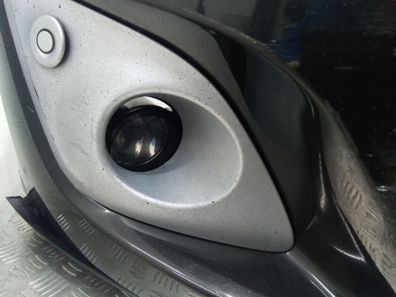 фара противотуманная правая Renault Scenic 3 поколение 2009 - фото №1