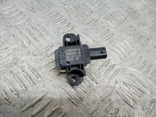 датчик удара Mercedes-Benz M-Класс W166 2015, A1668210351