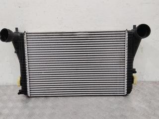интеркулер Volkswagen Tiguan 1 поколение 2011, 3C0145805R