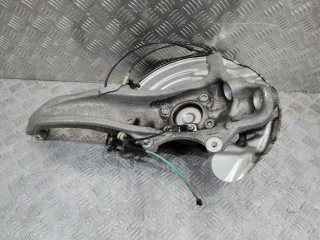 кулак поворотный левый BMW 7 серия G11/G12 2018, 3.0 л., дизель