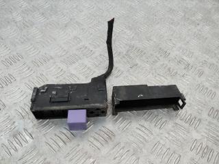 блок предохранителей Renault Modus 1 поколение [рестайлинг] 2011, 8200244640