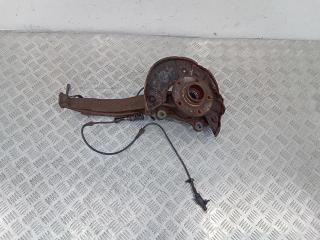 кулак поворотный левый Volkswagen Touareg 1 поколение 2004, 7L6407257A