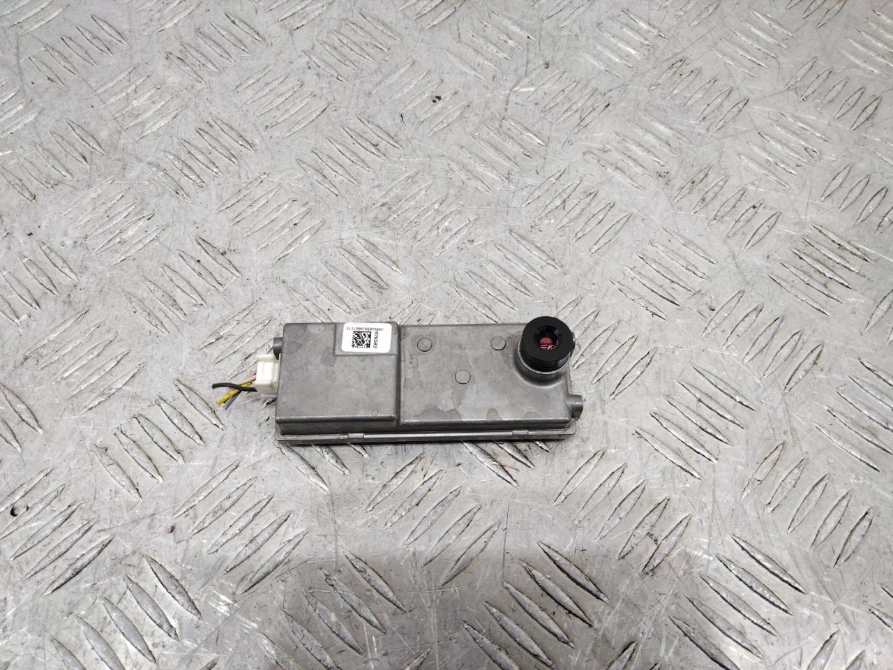 камера переднего обзора Renault Megane 4 поколение 2016, 284624085R - фото №1