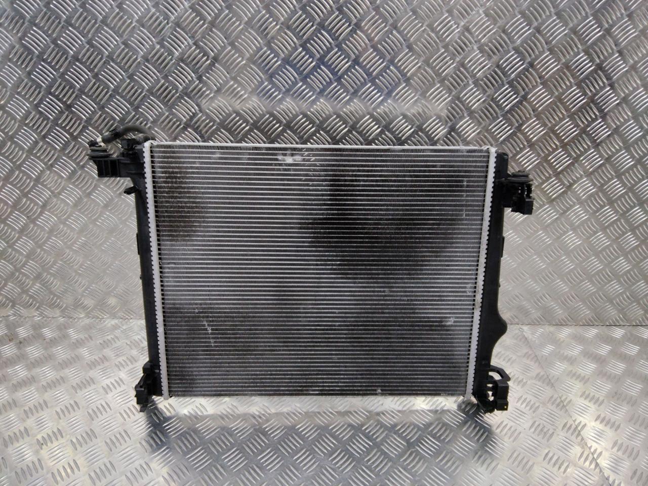 радиатор (основной) Renault Megane 4 поколение 2016, 214108607R - фото №1