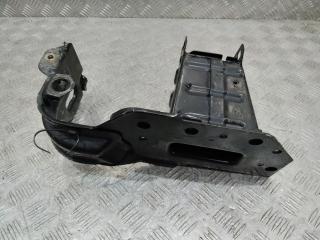 кронштейн переднего бампера Mercedes-Benz C-Класс W203/S203/CL203 2003