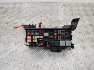 блок предохранителей Mercedes-Benz M-Класс W164 2007, 3.0 л., дизель, A1645451740