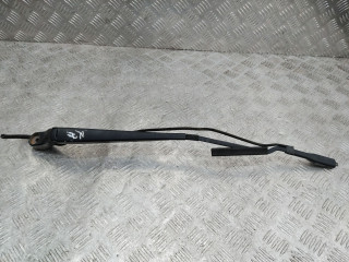 щеткодержатель (поводок стеклоочистителя, дворник) Mercedes-Benz Vito W639 2006, A6398200844
