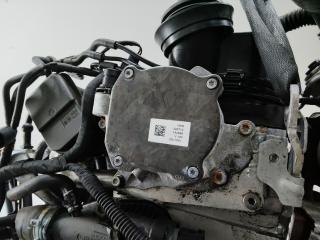 насос вакуумный Volkswagen Polo 5 поколение 2013, 1.2 л., дизель, 03L100J