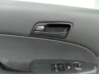 ручка внутренняя передняя левая Hyundai i30 1 поколение [рестайлинг] 2010
