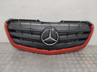 решетка радиатора Mercedes-Benz Sprinter 2 поколение [рестайлинг] (W906) 2014, A9068880523