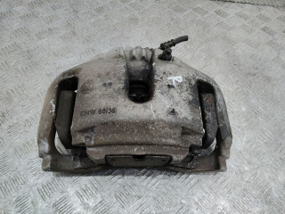 суппорт передний правый BMW 7 серия F01/F02 2012, 3.0 л., дизель