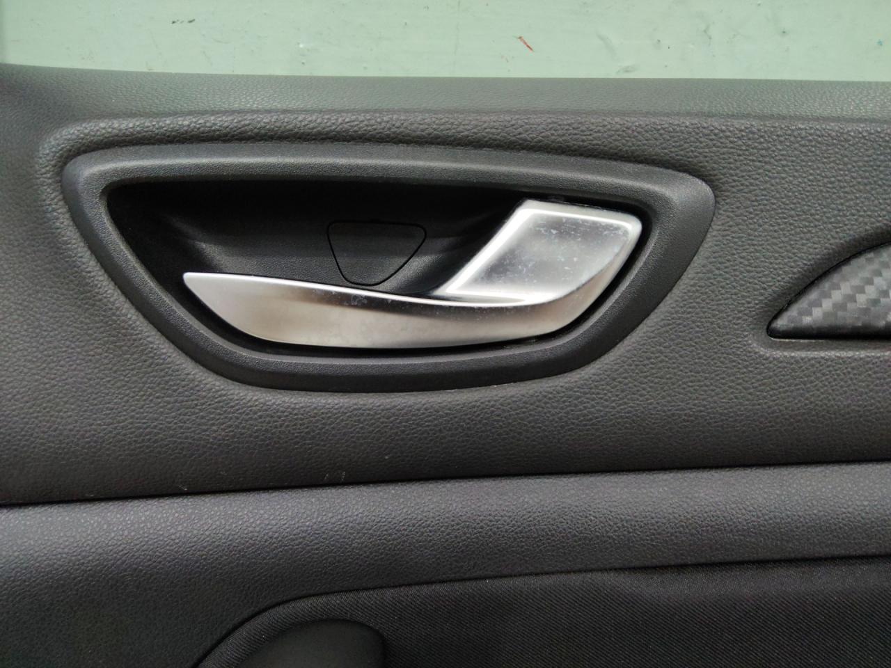 ручка внутренняя передняя правая Renault Megane 4 поколение 2016 - фото №1