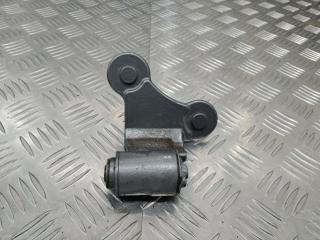 петля двери Mercedes-Benz E-Класс W212/S212/C207/A207 2011