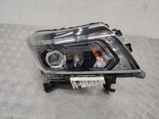 фара правая Nissan Navara D23 2021