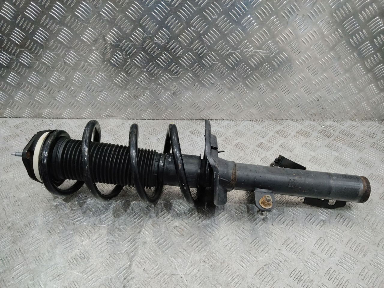 амортизатор передний Ford Transit Custom 1 поколение 2017, FK2118045AB - фото №1