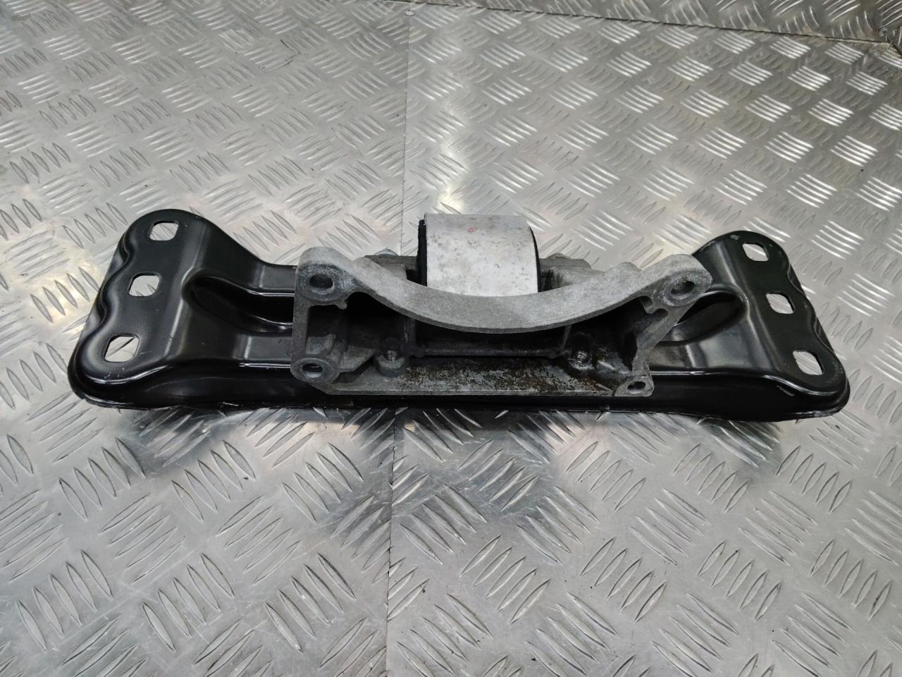 кронштейн КПП Mercedes-Benz E-Класс W212/S212/C207/A207 2011, 2.2 л., дизель, A2122402002 - фото №1