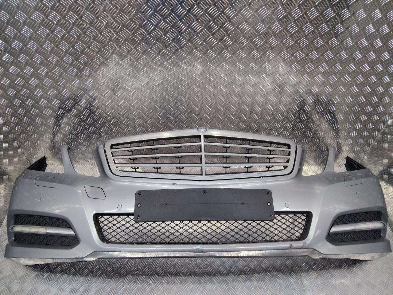 бампер передний Mercedes-Benz E-Класс W212/S212/C207/A207 2011, универсал, A2128850125 - фото №1