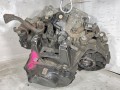 КПП механическая (МКПП) Volkswagen Polo 4 поколение [рестайлинг] 2007, 1.2 л., бензин, МКПП, хетчбэк 5 дв., GSB, JHQ, LVE, GDP, GSB, GEU, JUS, GKS, GKU, GET, GRZ, JHN, FQE, JPU, GRY, FCU - фото №4