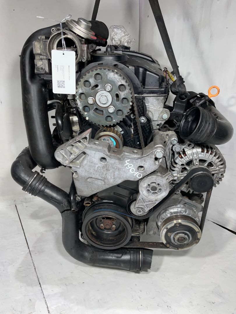 двигатель Volkswagen Passat B6 2008, 1.9 л., дизель, BXE - фото №1