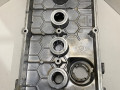 клапанная крышка Audi A6 4B/C5 [рестайлинг] 2004, 1.8 л., бензин, 058103373D, 058103373A, AJH, AMB, APX, AUG, AUQ, AVJ, AWC, AWM, AWP, AWT, BAM, BEX, BFB, AGN, 06A103475P - фото №2