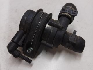 насос антифриза дополнительный Volkswagen Tiguan 1 поколение [рестайлинг] 2013, 1.4 л., бензин, 1K0965561L, 1KO965561F