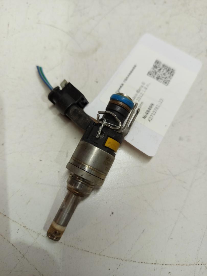 форсунка Mercedes-Benz E-Класс W212/S212/C207/A207 2012, 1.8 л., бензин, A2710781123 - фото №1