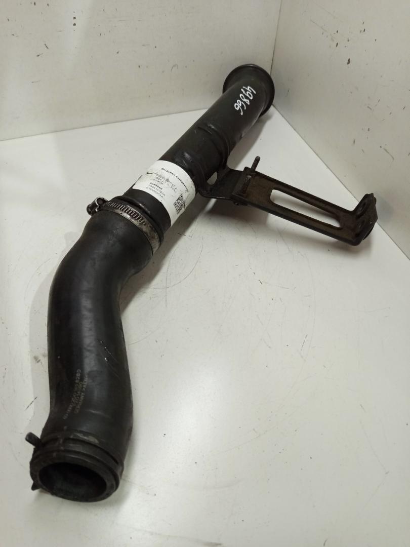 патрубок интеркулера Volkswagen LT 2 поколение 2004, 2.5 л., AVR, дизель, 2D0145762A, 038906051B - фото №1