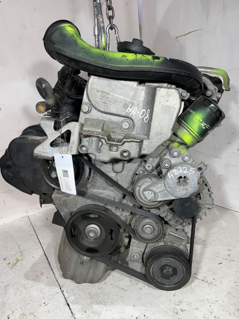 двигатель Volkswagen Passat B7 2012, 1.4 л., CDGA, бензин, внедорожник 5 дв., CDG - фото №1