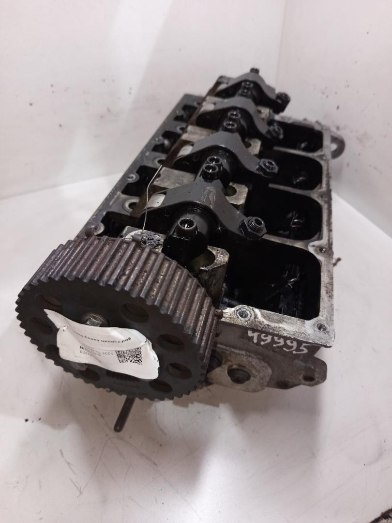 головка блока цилиндров Volkswagen Transporter T5 2006, 1.9 л., дизель, 038103373R - фото №1